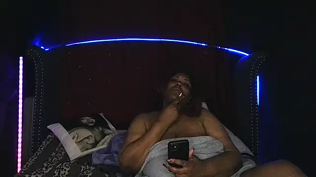 msyvette1970xh online show from November 21, 12:43 am