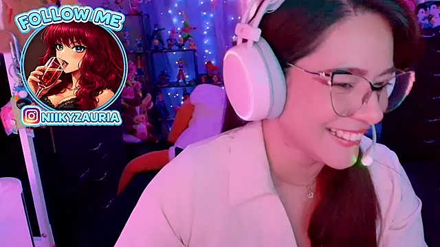  niiky online show from July 3, 8:59 pm