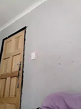 cleopatra-phaedra online show from February 21, 11:55 am