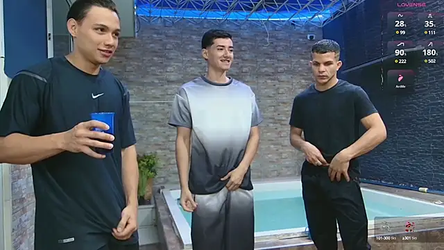 Snapshot of Boysgang_sex chatting on February 20, 11:42 am Boysgang sex online show from February 20, 11:42 am