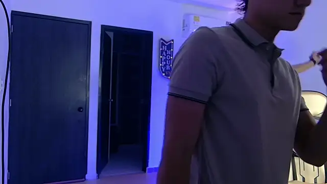 Snapshot of Boysgang_sex chatting on November 19, 11:32 am Boysgang sex online show from November 19, 11:32 am