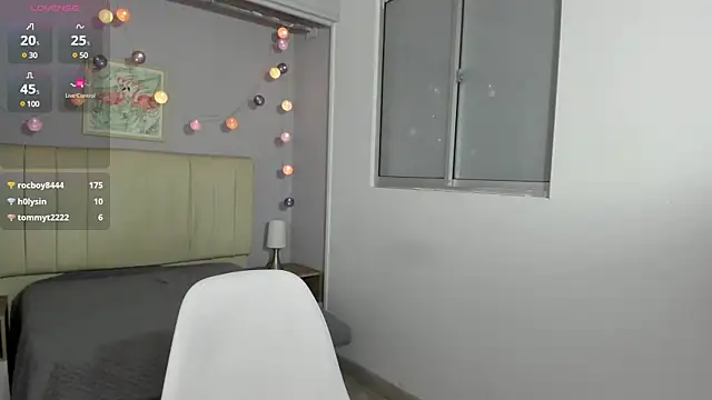 Snapshot of ema_saenz chatting on February 19, 10:42 pm ema saenz online show from February 19, 10:42 pm