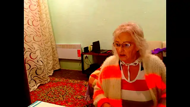 Natali7634 online show from November 14, 6:39 pm