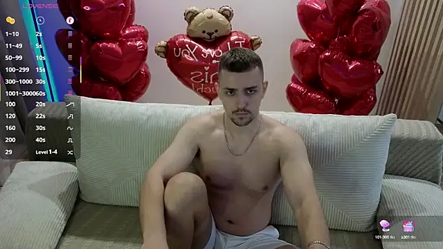 Larstar01 online show from October 9, 8:51 pm