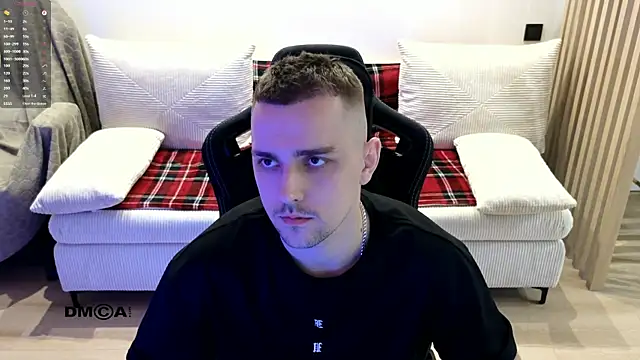 Larstar01 online show from February 28, 10:44 pm