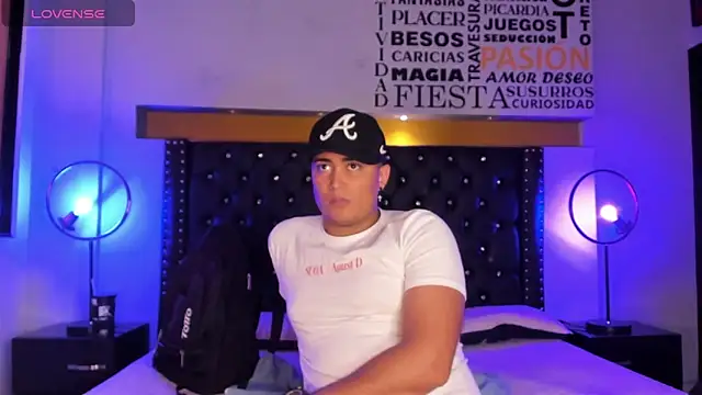 Angel Brown1  online show from December 2, 7:38 pm