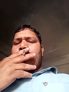 DeepakXxxR86 online show from April 13, 11:37 am