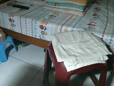 triangle0623 online show from October 9, 10:24 am