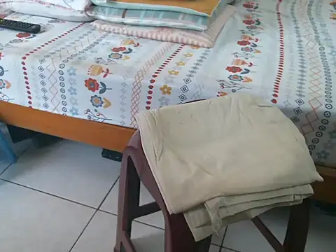 triangle0623 online show from October 12, 5:17 am