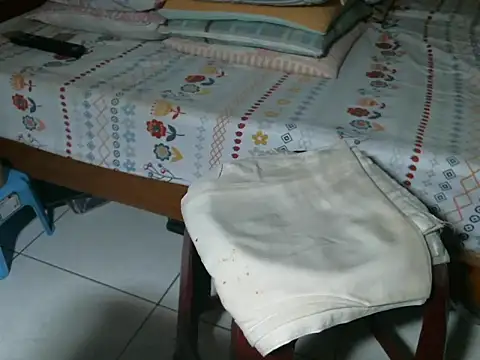 triangle0623 online show from October 20, 10:49 am