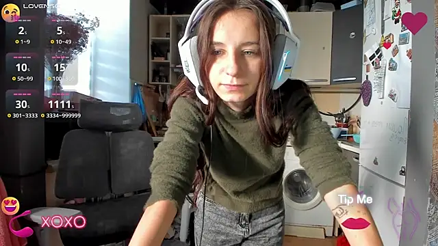  Nika Kik online show from October 24, 12:45 pm