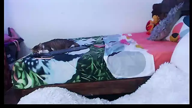 Candy-love87 online show from October 25, 2:30 am