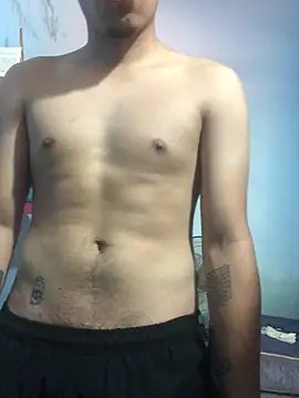 Edanvvv online show from January 12, 4:23 pm