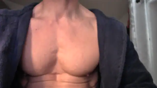 Snapshot of jeans466 chatting on May 21, 12:45 pm jeans466 online show from May 21, 12:45 pm