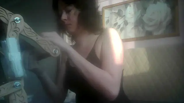 SunElizabeth online show from March 28, 3:17 am