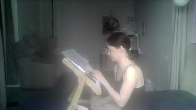 SunElizabeth online show from April 8, 4:34 am