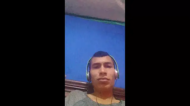 Snapshot of 008Alexan chatting on July 5, 11:39 am 008Alexan online show from July 5, 11:39 am