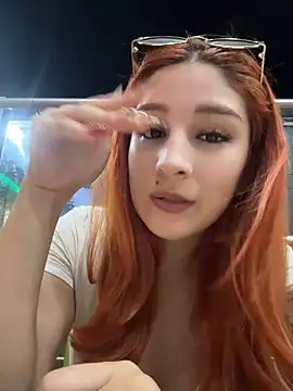 Mon Cherry online show from June 4, 1:33 am