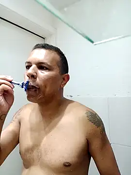 Snapshot of Seductiveblack chatting on January 23, 7:07 pm Seductiveblack online show from January 23, 7:07 pm