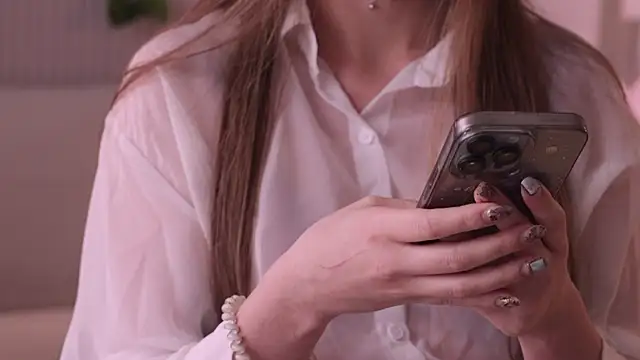  Pretty Doll  online show from April 20, 9:56 am