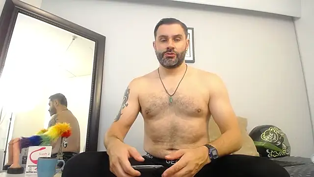 jonasbeards online show from November 19, 3:12 pm