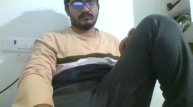 Snapshot of naughtymike0007 chatting on January 5, 3:43 am naughtymike0007 online show from January 5, 3:43 am