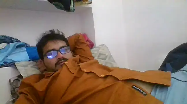 Snapshot of naughtymike0007 chatting on February 3, 10:25 am naughtymike0007 online show from February 3, 10:25 am