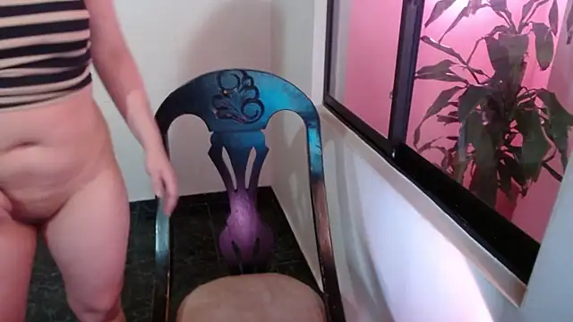 Snapshot of mailer_parsonss chatting on January 7, 3:14 pm mailer parsonss online show from January 7, 3:14 pm