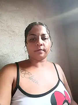 Giselabrunette25 online show from October 16, 10:33 pm