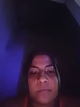 Snapshot of Giselabrunette25 chatting on June 22, 12:56 am Giselabrunette25 online show from June 22, 12:56 am