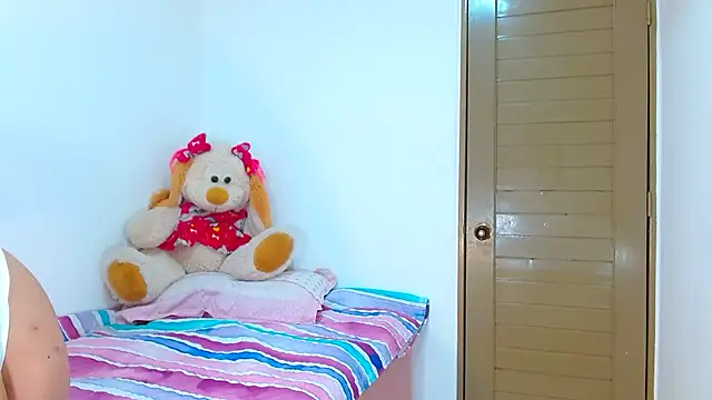  baby 4u online show from September 26, 6:45 pm
