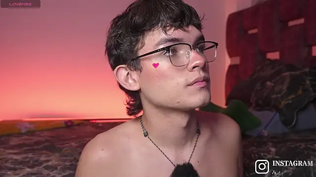 Angelo 018 online show from November 20, 5:40 am