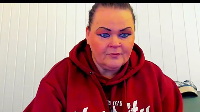 MilanaBiegert online show from January 7, 11:45 am