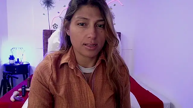elena detroya online show from October 4, 12:25 pm