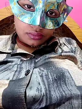 sexychutxxx7 online show from December 21, 7:35 am