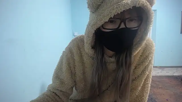 elllaaxx online show from December 7, 1:07 pm