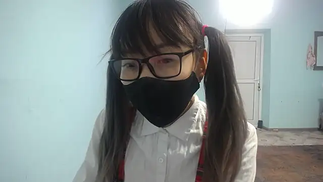 elllaaxx online show from October 16, 4:24 am