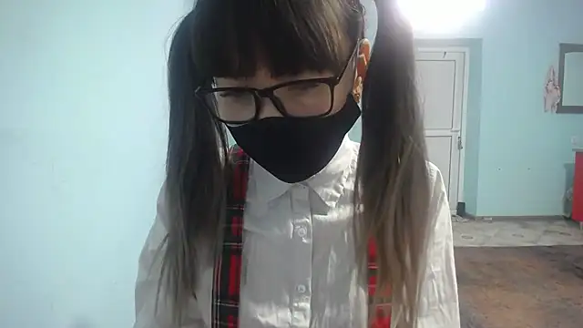 elllaaxx online show from November 6, 4:13 am