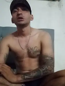 Snapshot of Yesiell chatting on April 3, 5:55 pm Yesiell online show from April 3, 5:55 pm