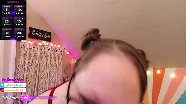 AmyAphrodite online show from September 23, 3:42 am