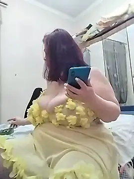 Lucia8600 online show from November 18, 6:18 am