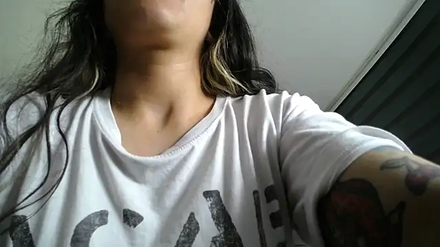 Naughty Kittenm online show from December 18, 10:43 am