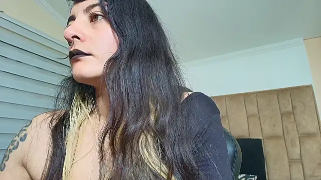 Naughty Kittenm online show from March 11, 10:54 am