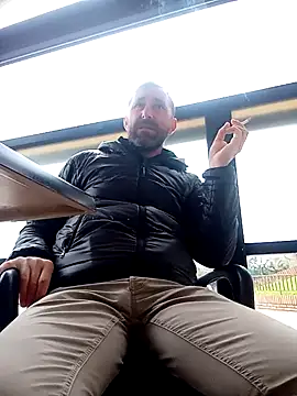 Snapshot of BZHsex chatting on March 3, 7:32 am BZHsex online show from March 3, 7:32 am