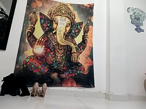 freyadevil333 online show from October 25, 12:51 am