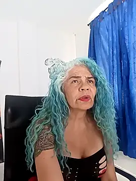 freyadevil333 online show from December 5, 6:37 pm