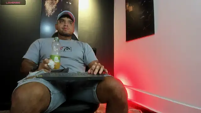 Big furry bear13 online show from October 11, 10:25 am