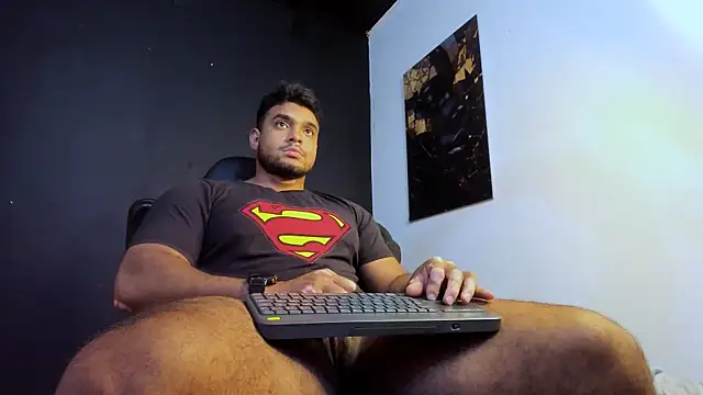 Big furry bear13 online show from April 14, 2:45 pm