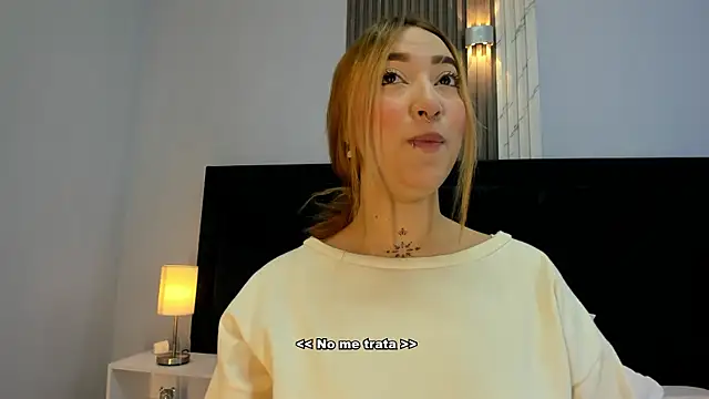 Snapshot of MollyCruz chatting on January 12, 11:39 am MollyCruz online show from January 12, 11:39 am