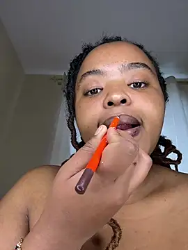 Linahlove online show from July 11, 10:07 am